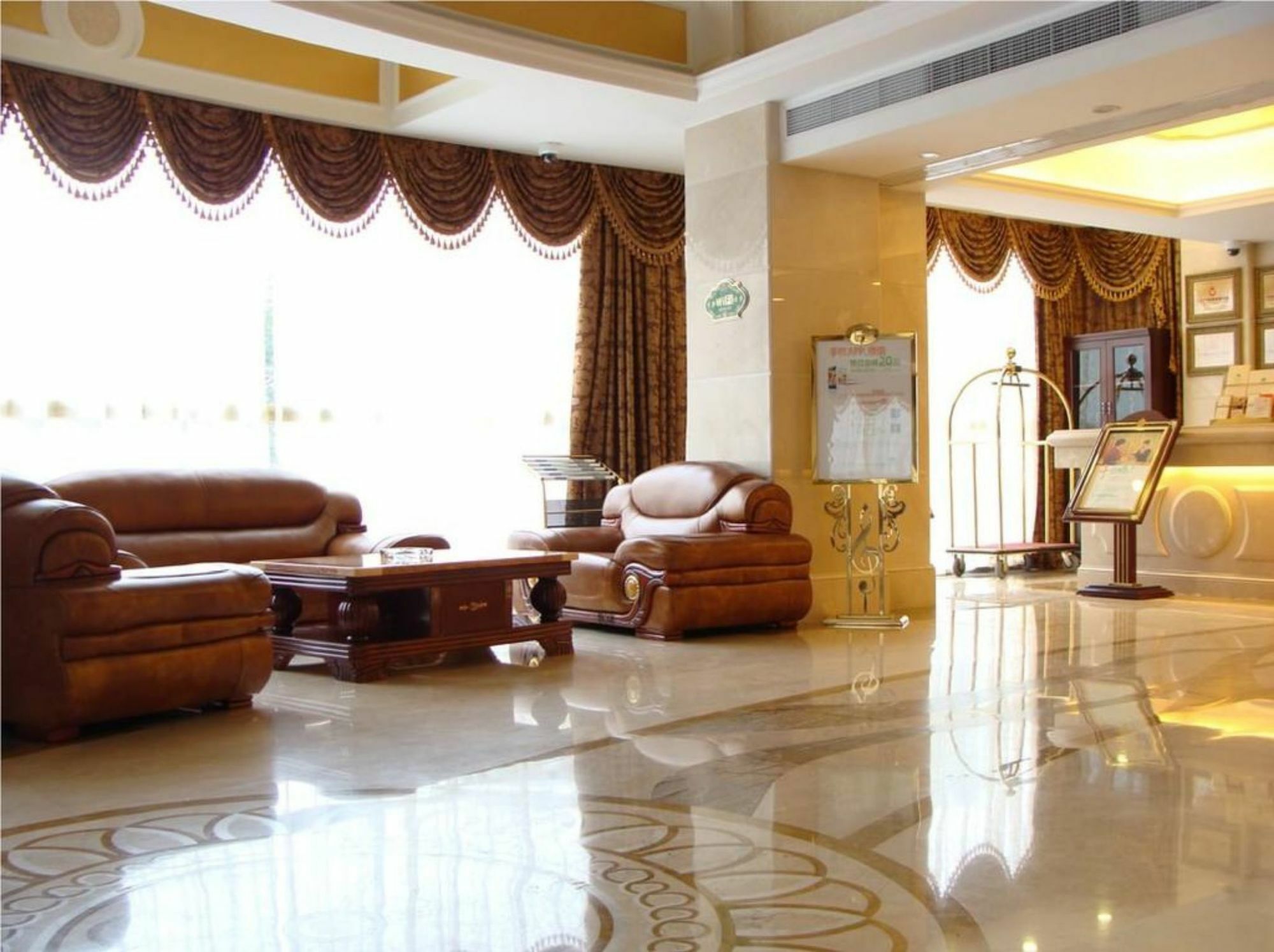 Vienna Hotel Xi'An Railway Station Εξωτερικό φωτογραφία